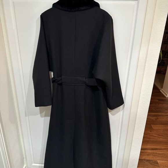 Harve Benard Faux Fur Wool Long Coat Size 14 - Picture 2 of 10